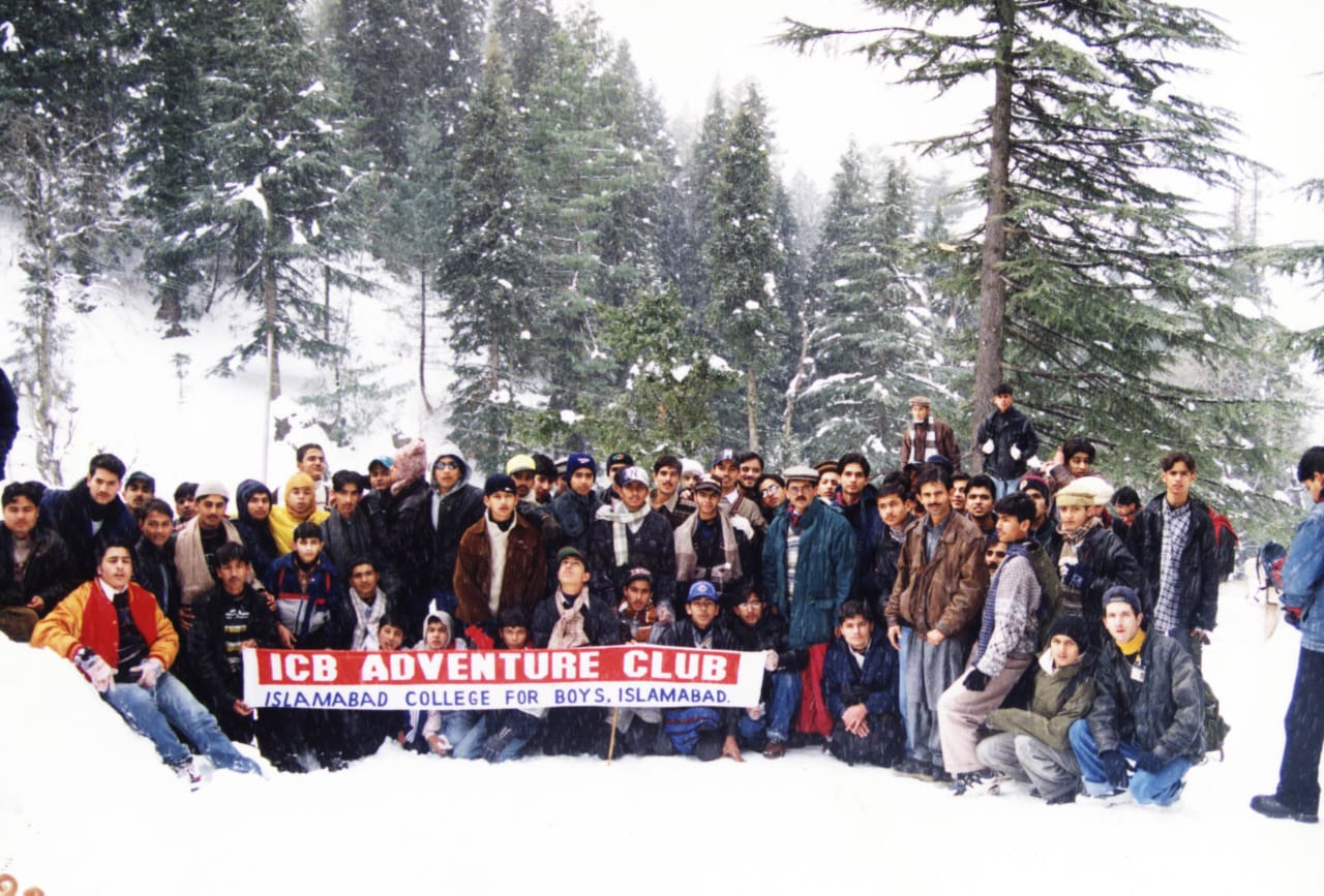 Sir-Iftikhar-Shahbaz-ICB-Hiking-Club (25)